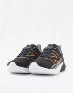 Aerie New Balance Fuelcell Propel V2 Sneaker 7 Aerie New Balance Fuelcell Propel V2 Sneaker -Summer Apparel Store 0722 6026 020 d1