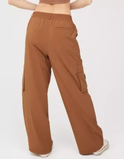OFFLINE By Aerie Nylon Cargo Pant 7 OFFLINE By Aerie Nylon Cargo Pant -Summer Apparel Store 1703 1091 173 ob