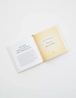 Aerie Say Yes To Yourself Book 7 Aerie Say Yes To Yourself Book -Summer Apparel Store 5498 6425 615 d1