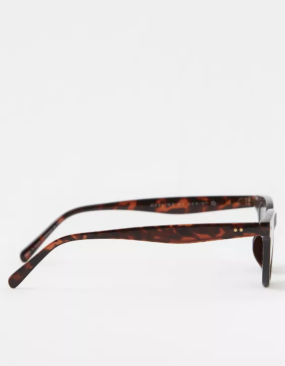 OFFLINE By Aerie Rectangle Sunglasses 5 OFFLINE By Aerie Rectangle Sunglasses - Image 3